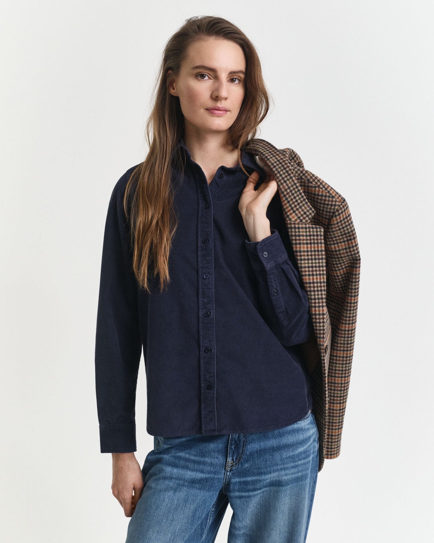 Chemise en velours côtelé coupe droite