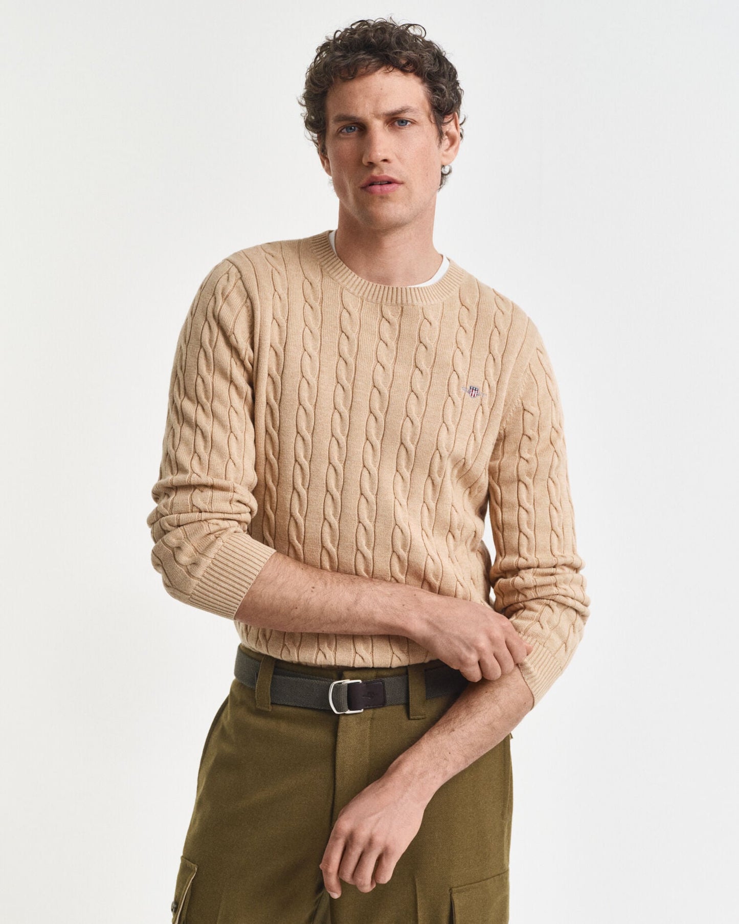 Baumwollpullover mit Zopfmuster und Rundhalsausschnitt