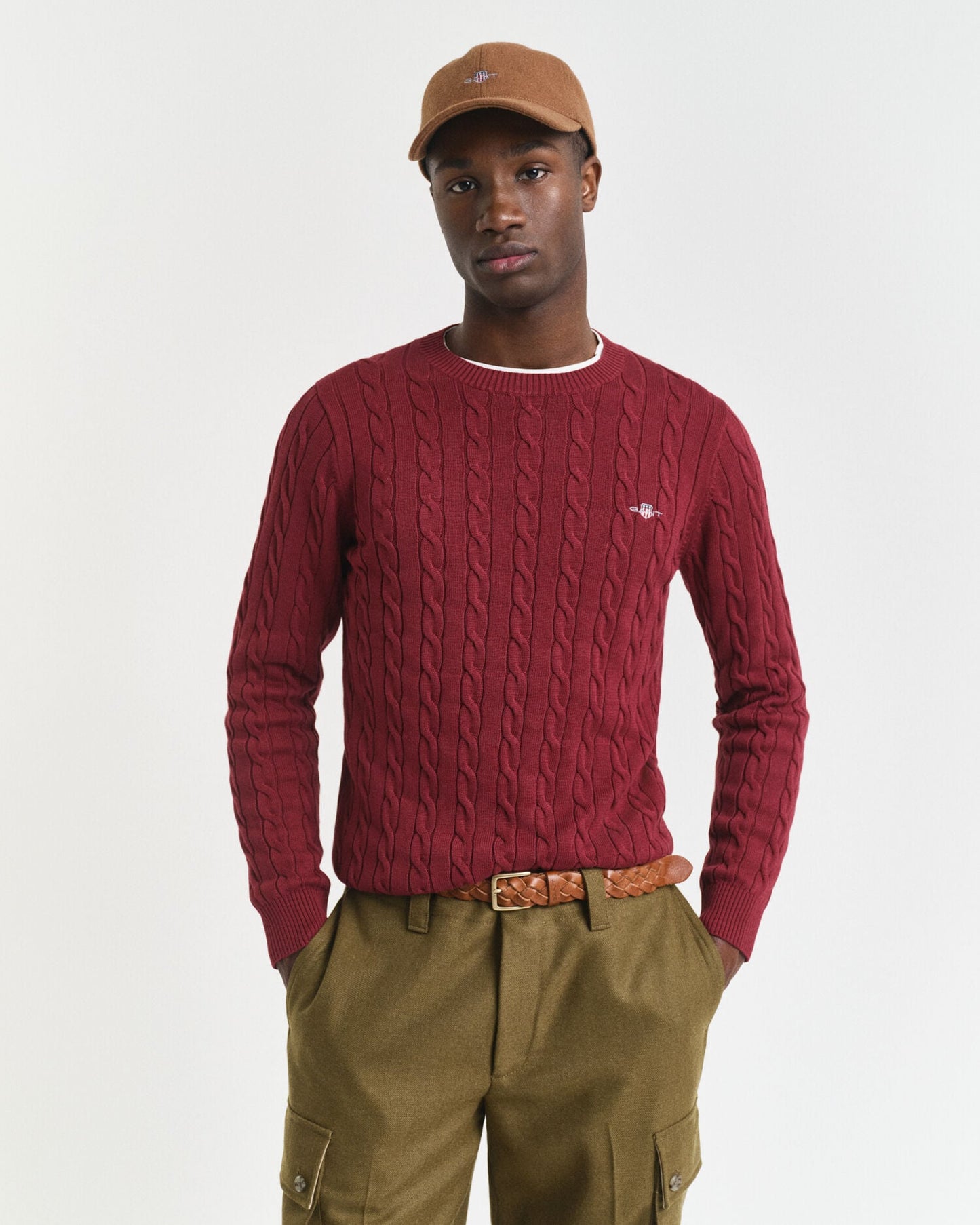 Baumwoll-Zopfstrickpullover mit Rundhalsausschnitt