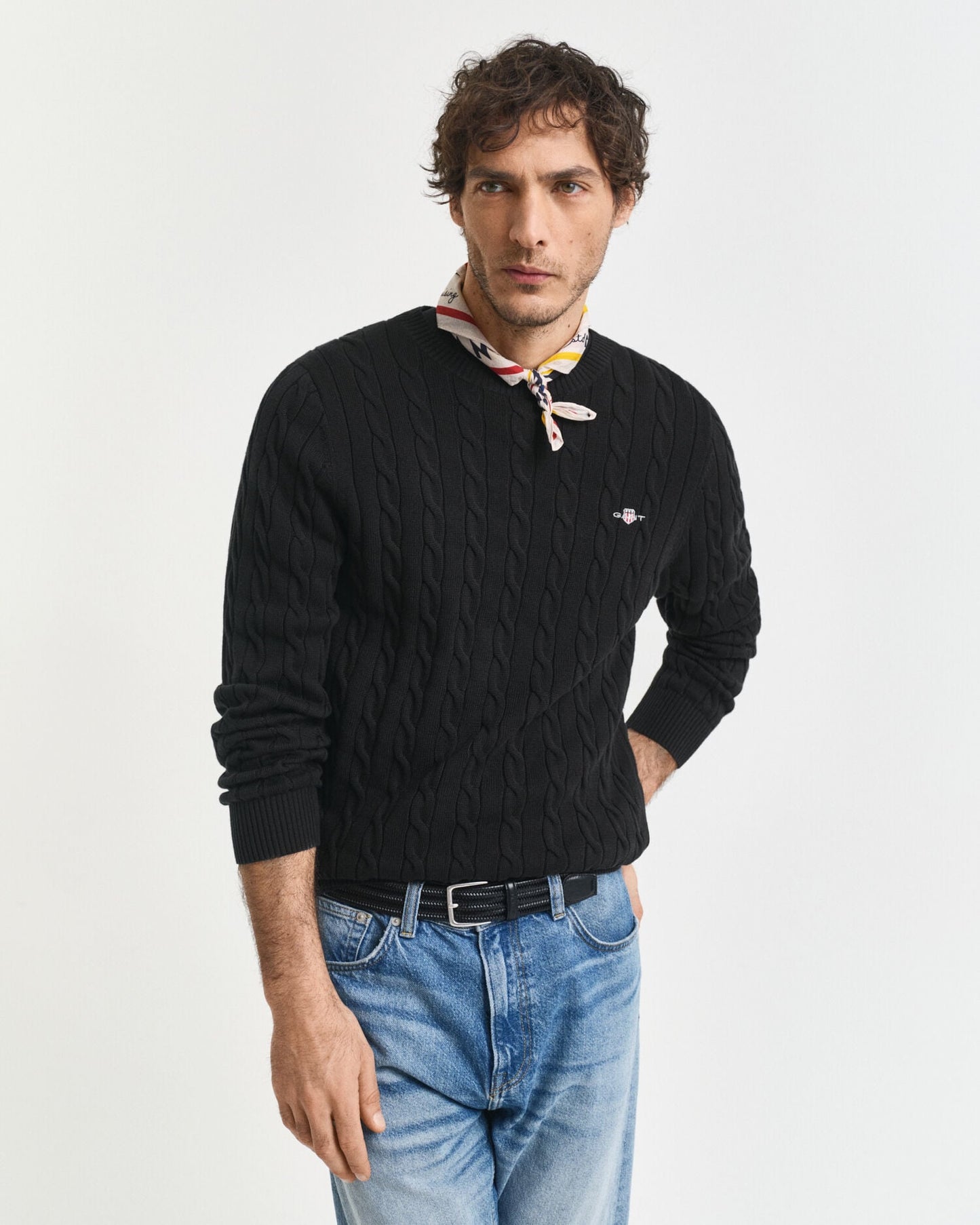 Baumwollpullover mit Zopfmuster und Rundhalsausschnitt